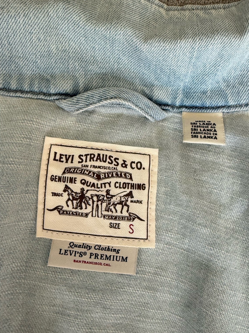 Levi's Light Blue Denim Jacket Sz S - Picture 4 of 7